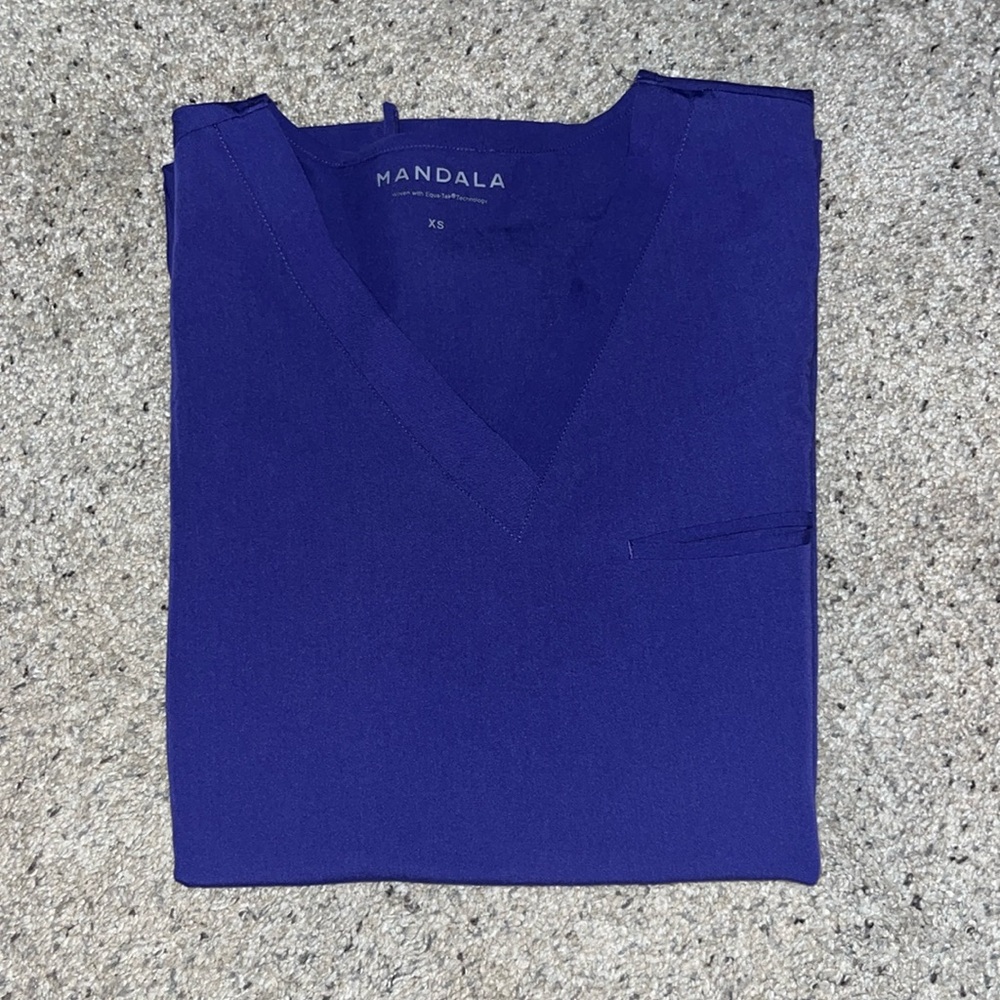 mandala scrub top